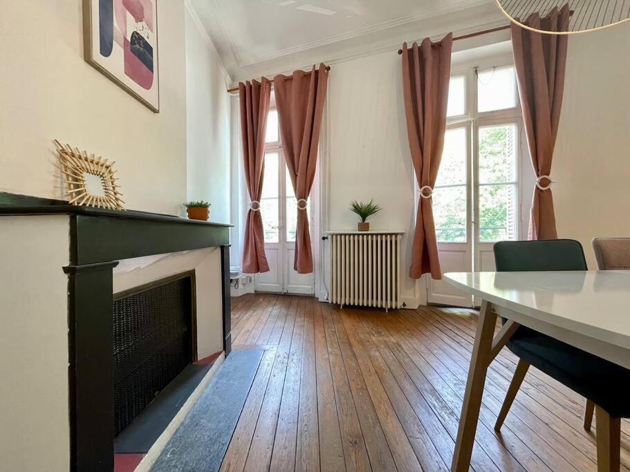 Le Varsovie ※ 4 Balcons Carcassonne Ngoại thất bức ảnh